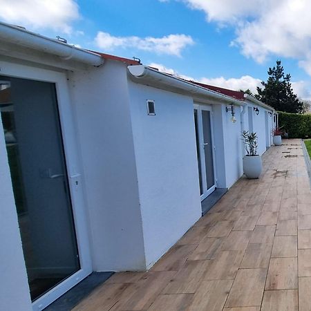 Ty Grain De Sel : Logement Privatif Avec Piscine, Jardin Et Patio Chauve Bagian luar foto
