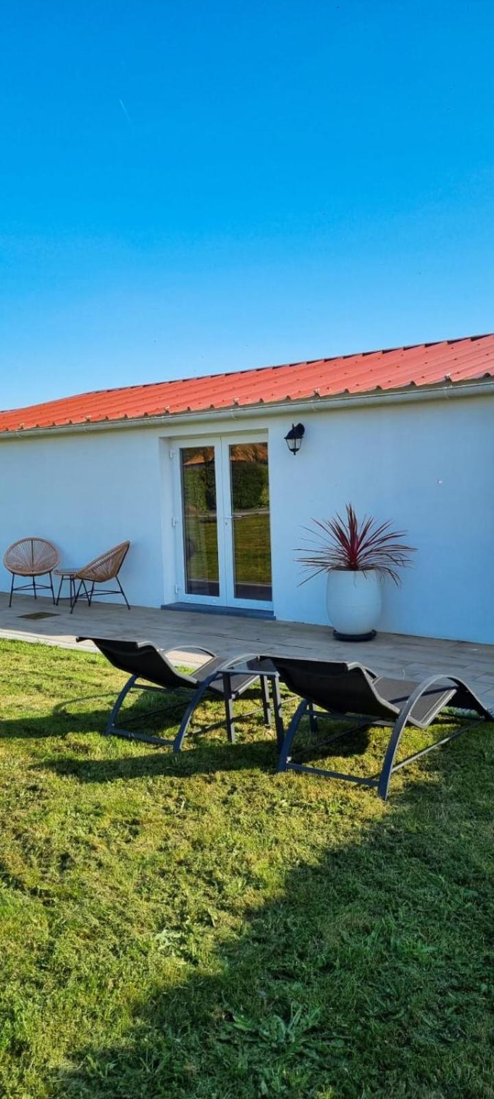 Ty Grain De Sel : Logement Privatif Avec Piscine, Jardin Et Patio Chauve Bagian luar foto